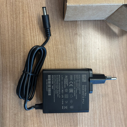 MeanWell Adapter-Set inkl. Netzkabel