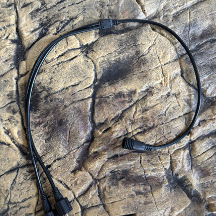 Splitter cable 1 --> 2