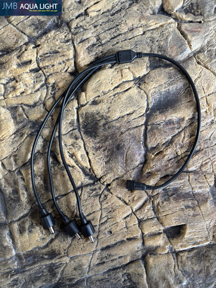Splitter cable 1 --> 3