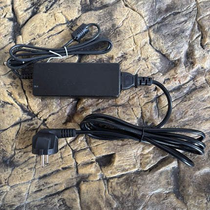 MeanWell Adapter-Set inkl. Netzkabel