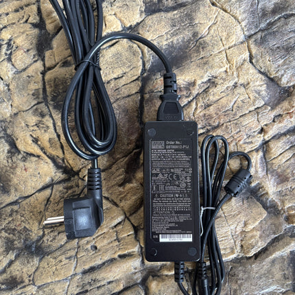 MeanWell Adapter-Set inkl. Netzkabel